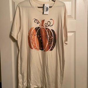 Pumpkin tee